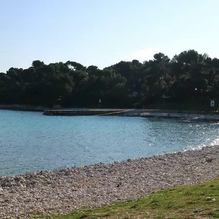 Appartement Modern Near City Centre And The Beach Pula